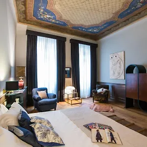 Soprarno 2*, Firenze Italia