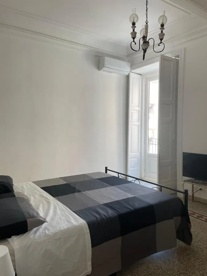 Apartament Gemmellaro 67 Katania